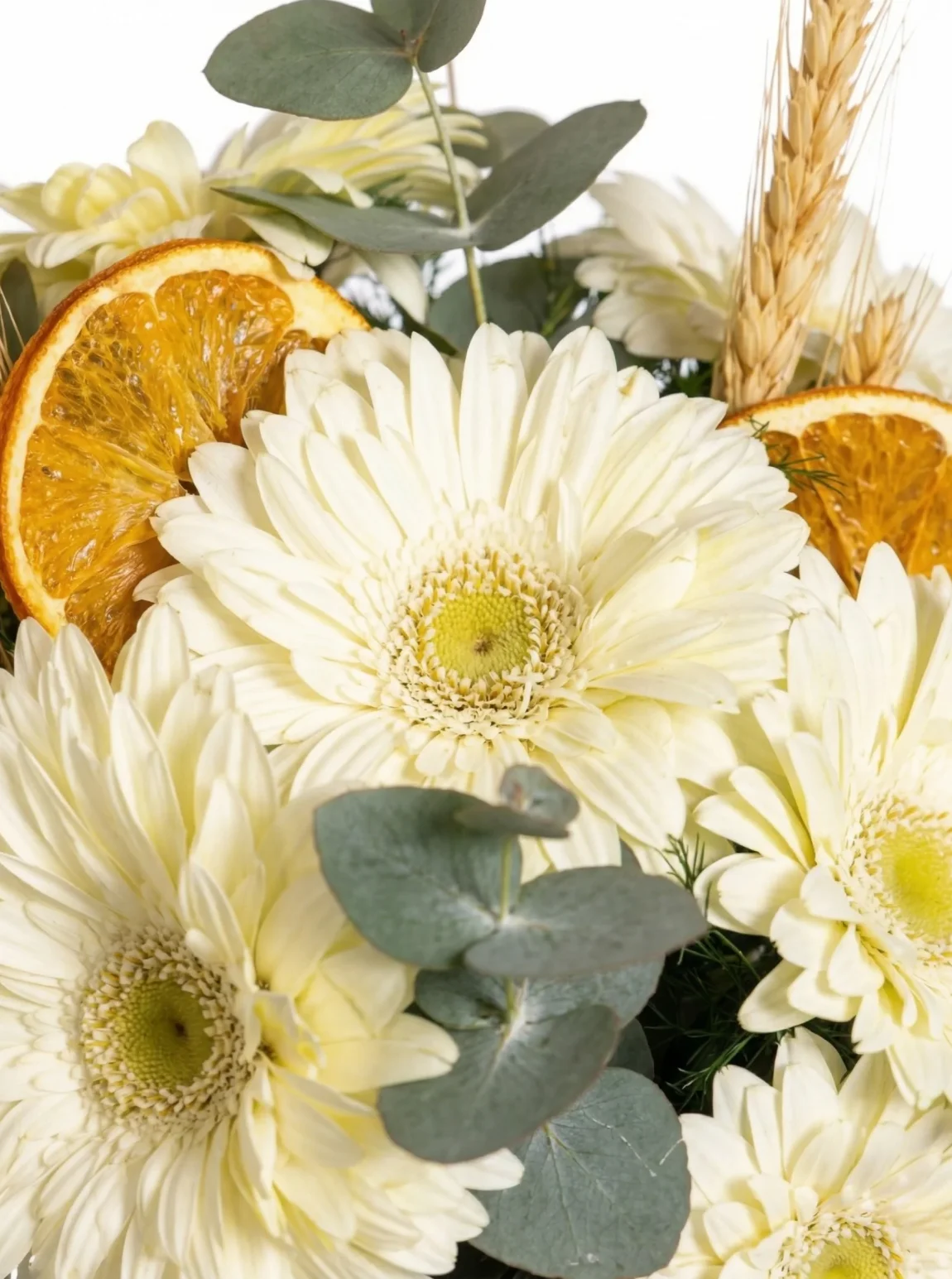 Masum Beyaz Gerbera Aranjmanı