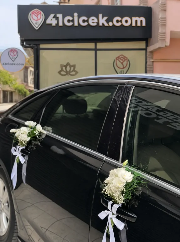 Beyaz Gerbera Gelin Arabası